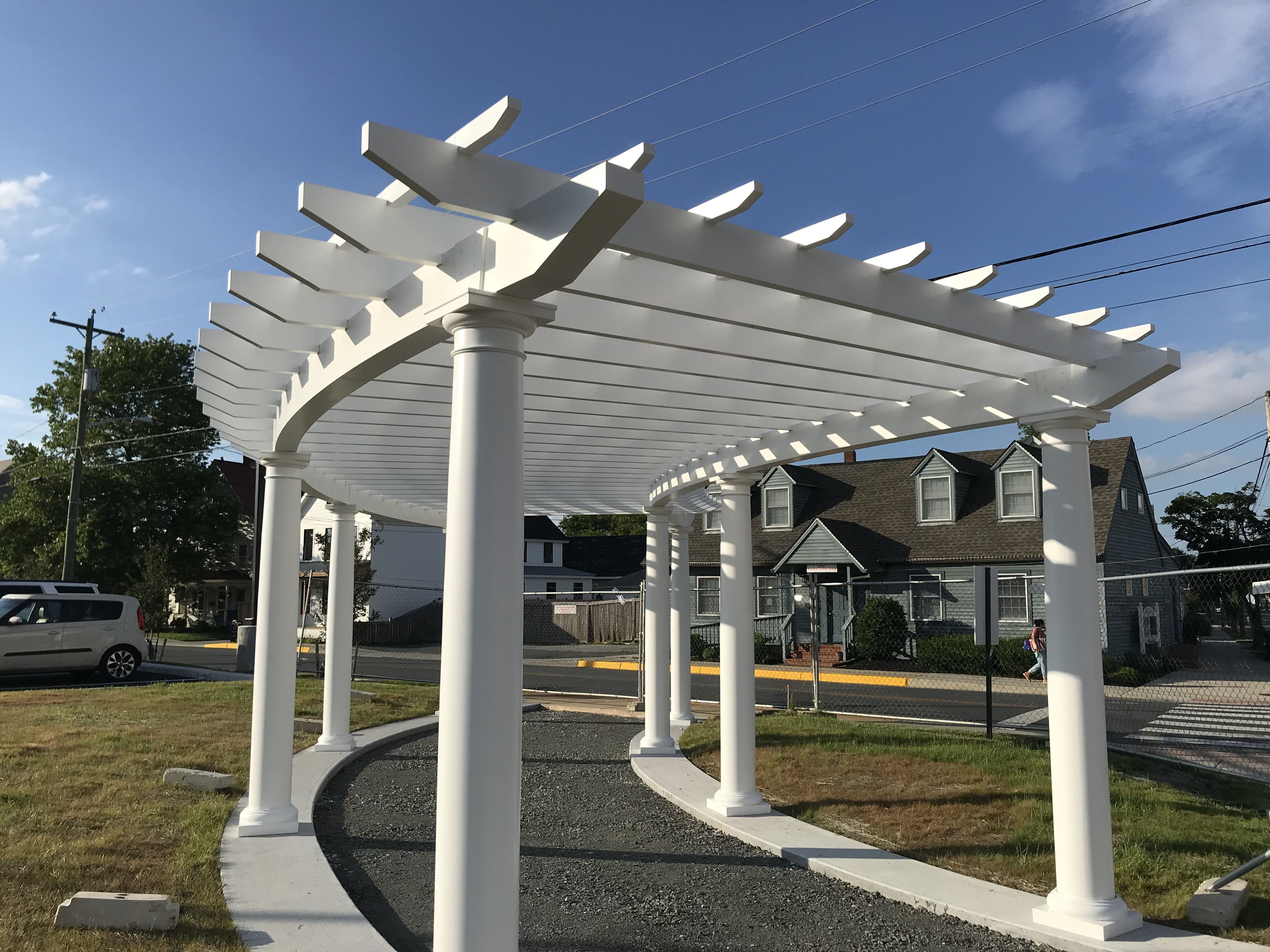 curved pergola.