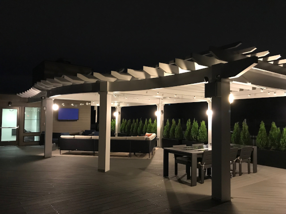 commercial pergola.