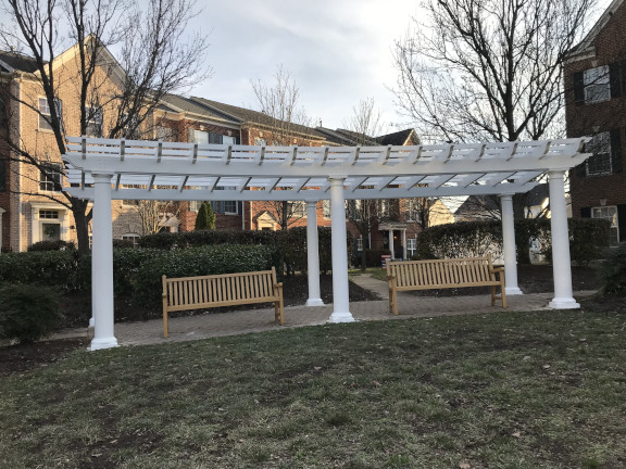 curved pergola.