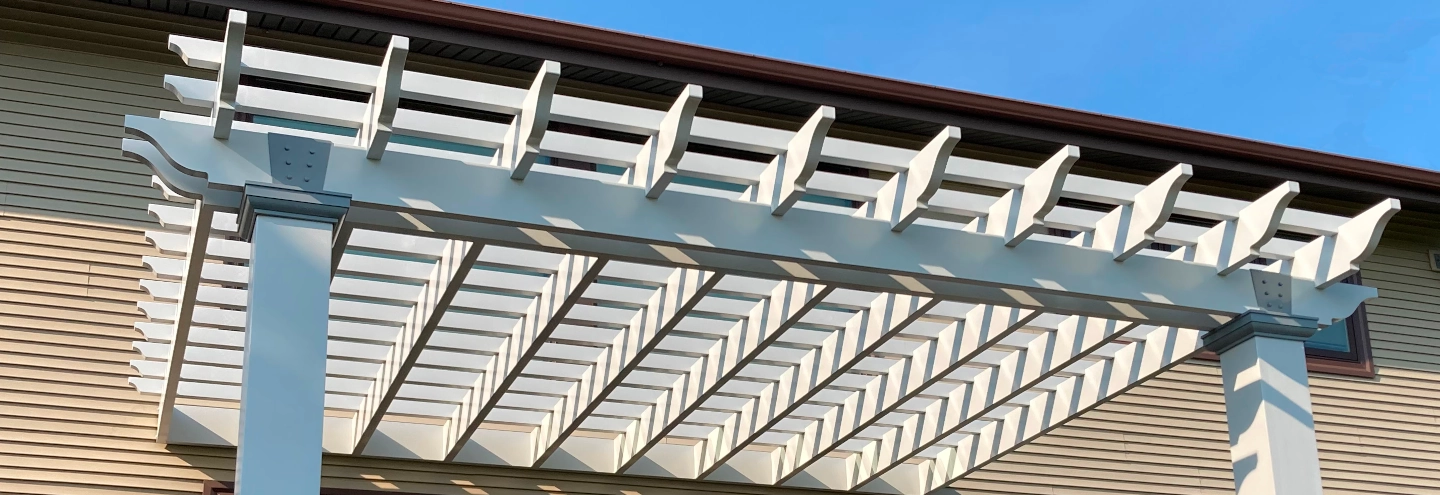 Baldwin Fiberglass Lattice in colonnade