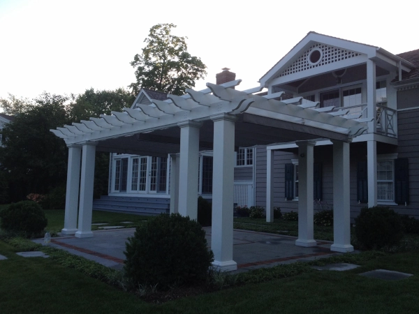 Freestanding pergola with TWO Retractable Shades